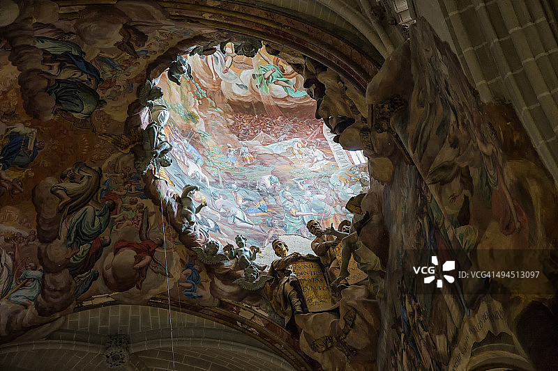 托莱多大教堂的透明装饰图片素材