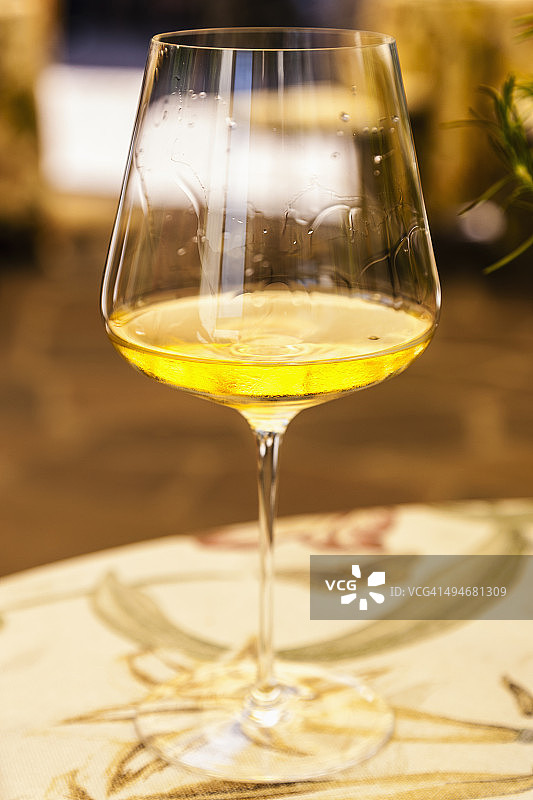 弗朗加托阿皮亚诺的Enoteca Pillhof图片素材