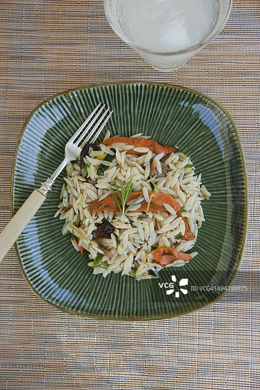 烤胡萝卜烩饭图片素材