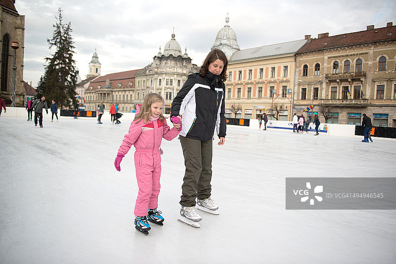 滑冰课程图片素材