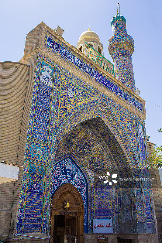 库法清真寺的灯塔与门图片素材
