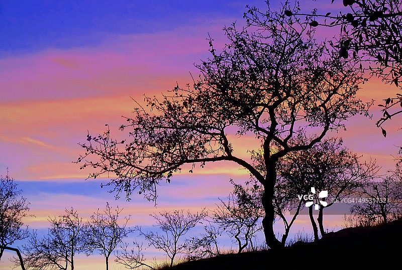 巴达霍斯小镇的日落图片素材