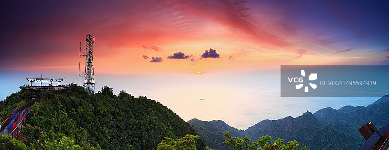 兰卡威缆车日落图片素材