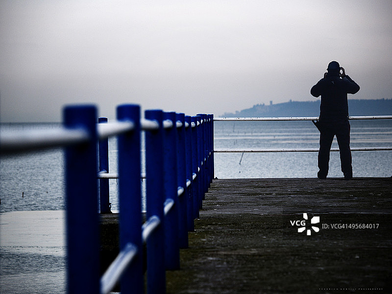 打电话给我图片素材