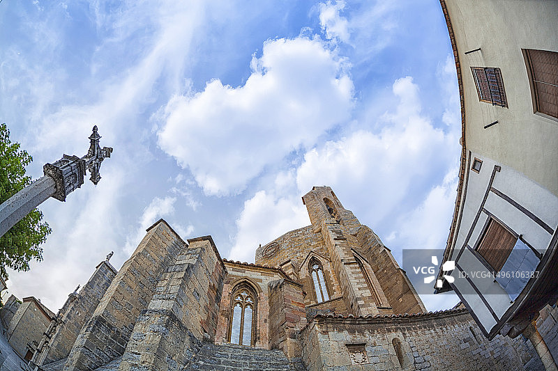 莫雷利亚的圣玛丽亚拉马约尔教堂钟楼图片素材