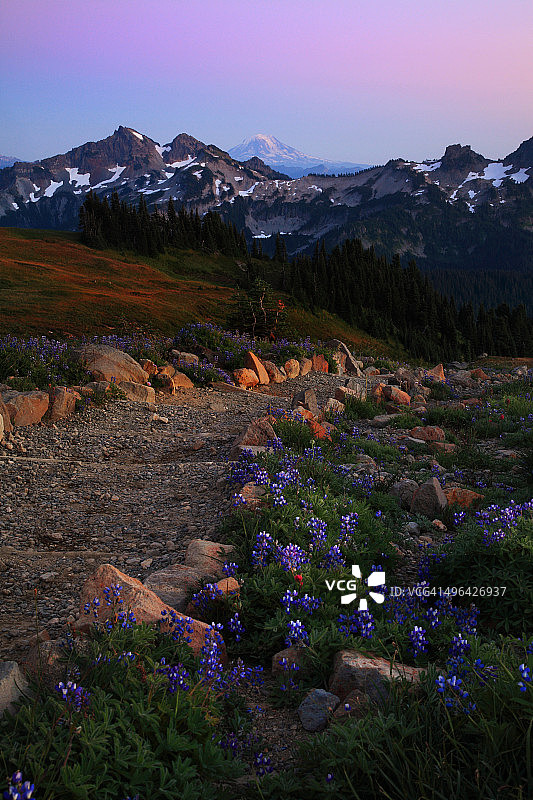 塔图什山脉的日落图片素材