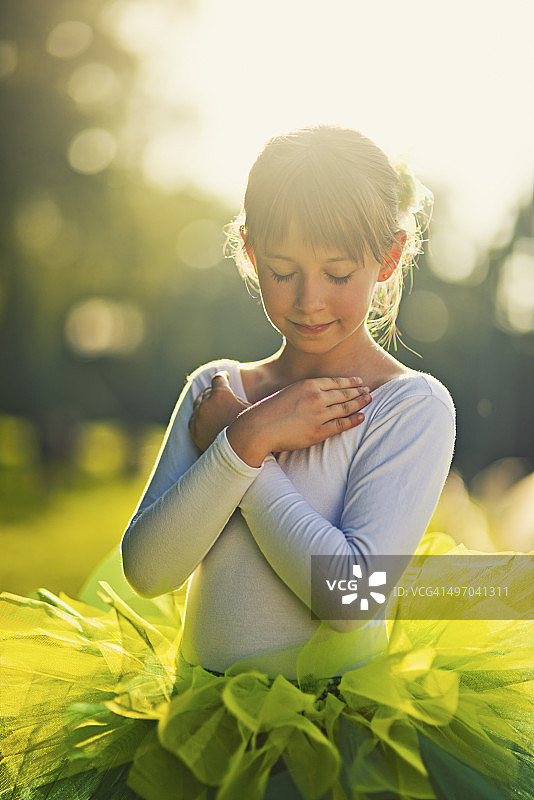 可爱的小芭蕾舞演员图片素材