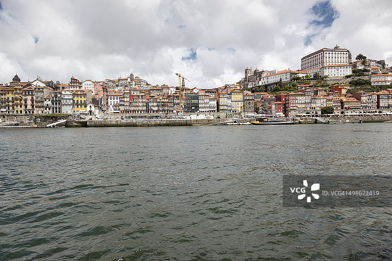 波尔图杜罗河畔的Ribeira图片素材