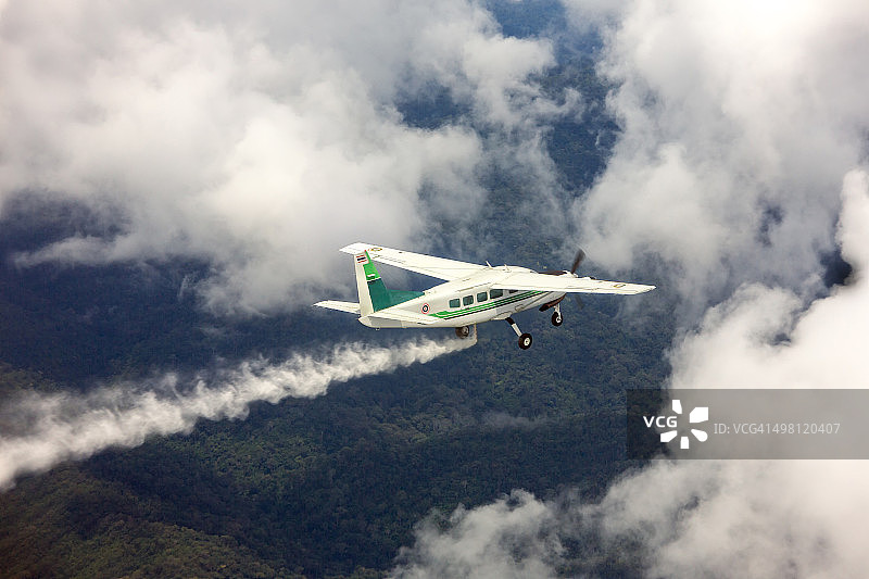泰国的人工降雨图片素材
