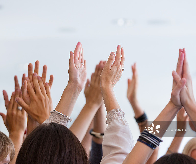 鼓掌的手图片素材