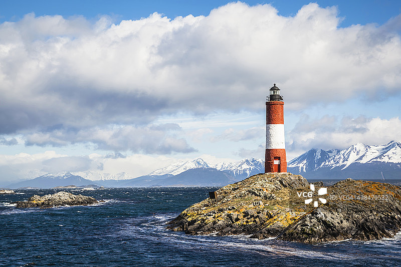 比格尔海峡的莱斯埃克莱尔灯塔图片素材