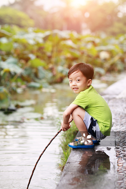 夏日童年图片素材