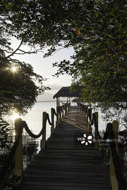 通往天堂的入口图片素材