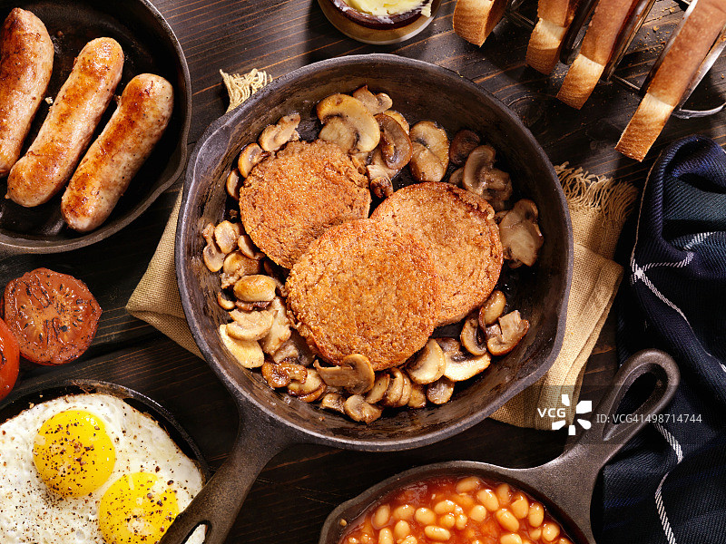 含哈吉斯的传统苏格兰早餐图片素材