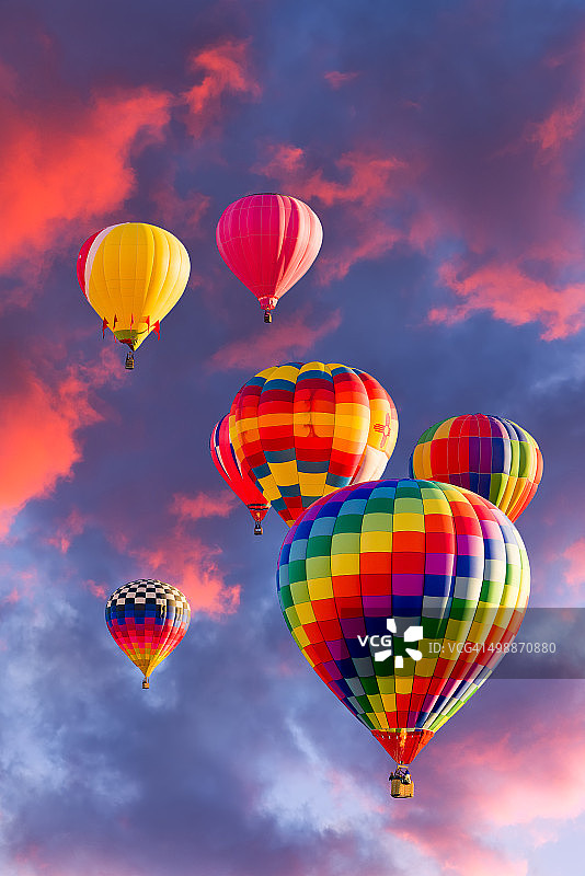 阿尔伯克基上空的热气球图片素材