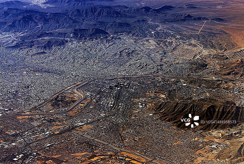 美国德克萨斯州埃尔帕索和墨西哥华雷斯图片素材