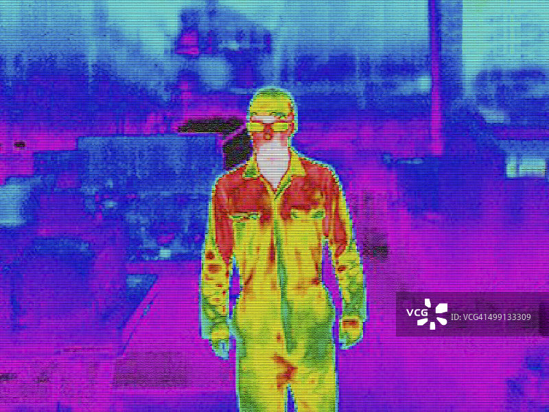 工厂工人红外热成像图图片素材