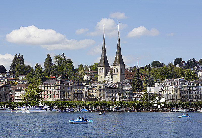琉森湖岸边的琉森图片素材