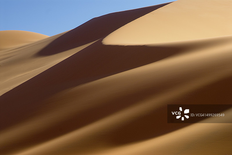 费赞，穆尔祖克沙丘图片素材