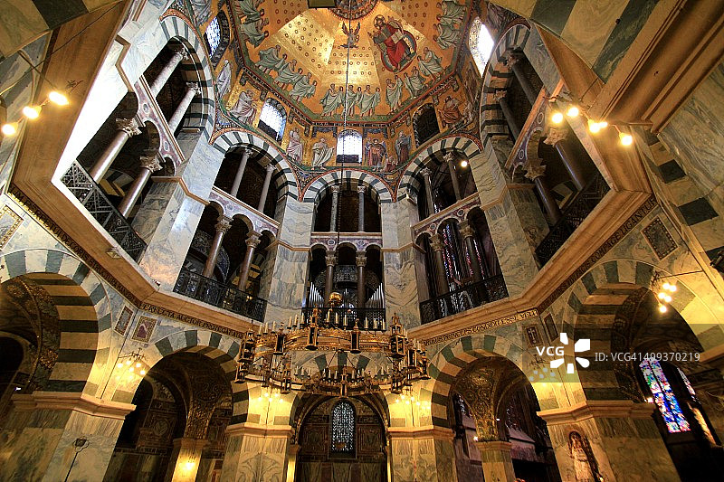 亚琛大教堂内部图片素材
