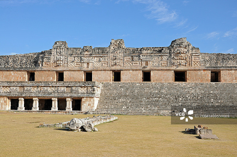 古代玛雅“修女四合院”图片素材