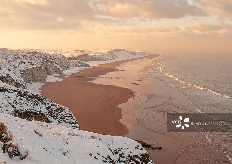 降雪中的怀特罗克斯港图片素材