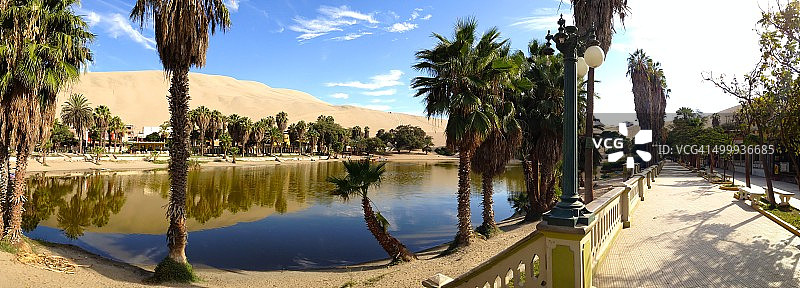 伊卡瓦卡奇纳绿洲全景图片素材