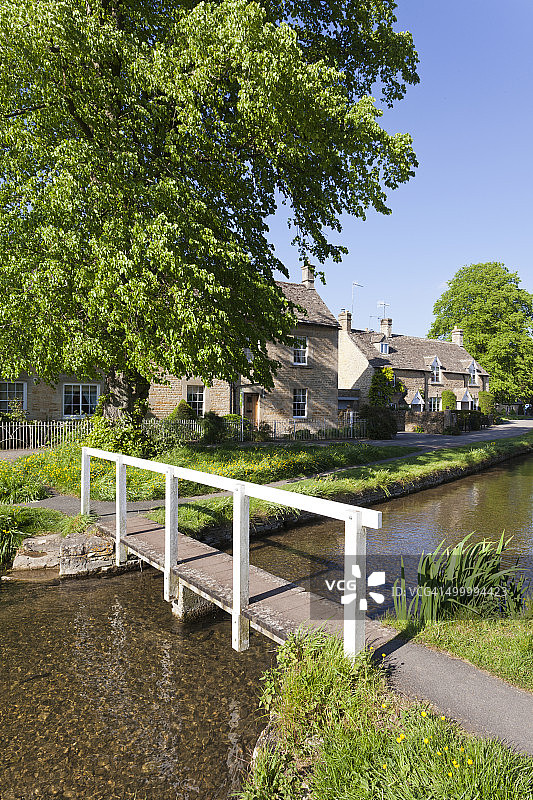 科茨沃尔德的下斯劳特村庄图片素材