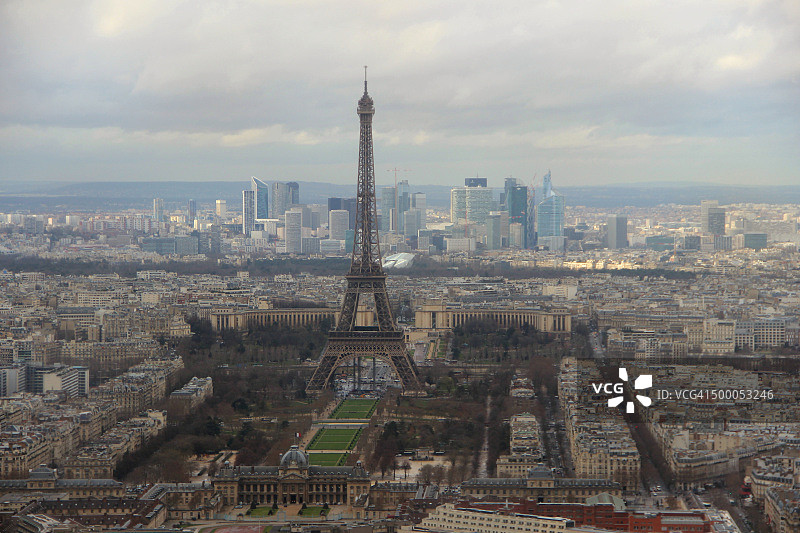 巴黎埃菲尔铁塔与拉德芳斯区图片素材