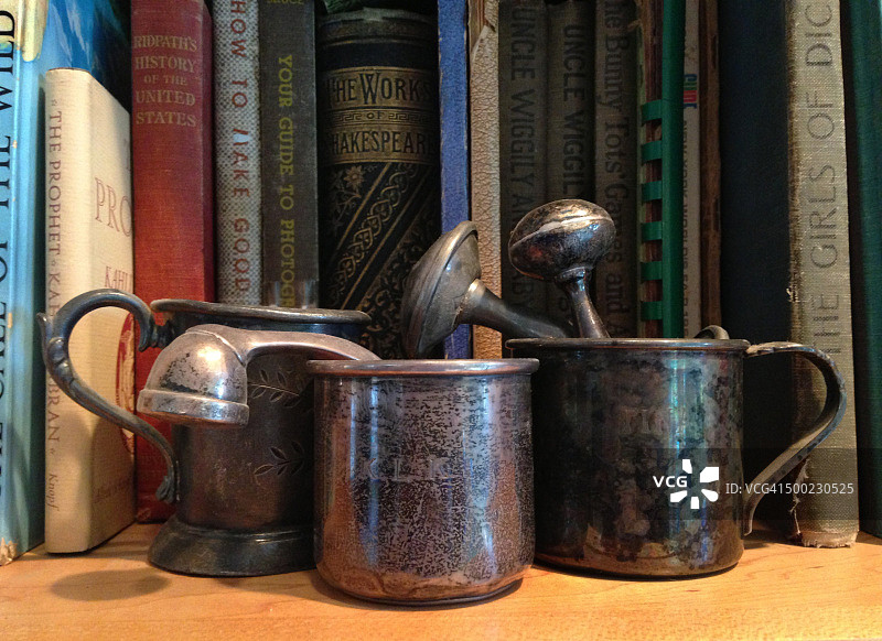 囤积宝库图片素材