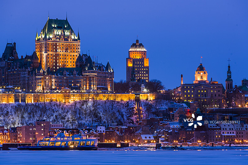 魁北克市夜景图片素材