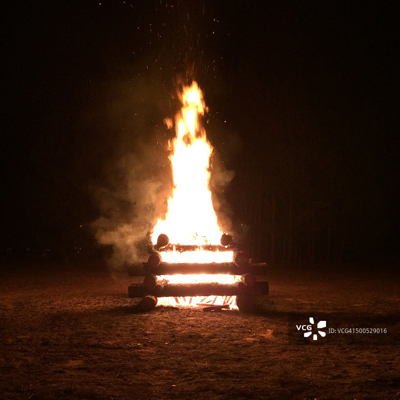 篝火图片素材