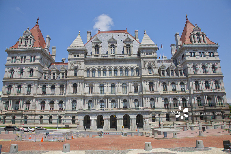 精美国会大厦下的橙色走道图片素材