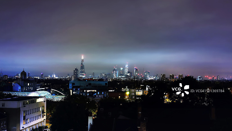 伦敦屋顶夜景图片素材