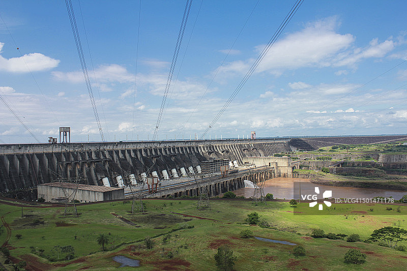 伊泰普水坝图片素材