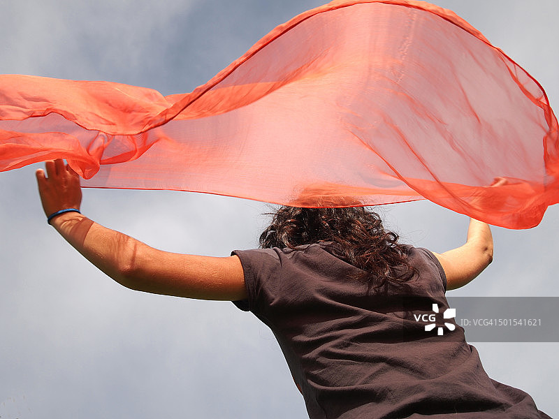 戴围巾的女人图片素材