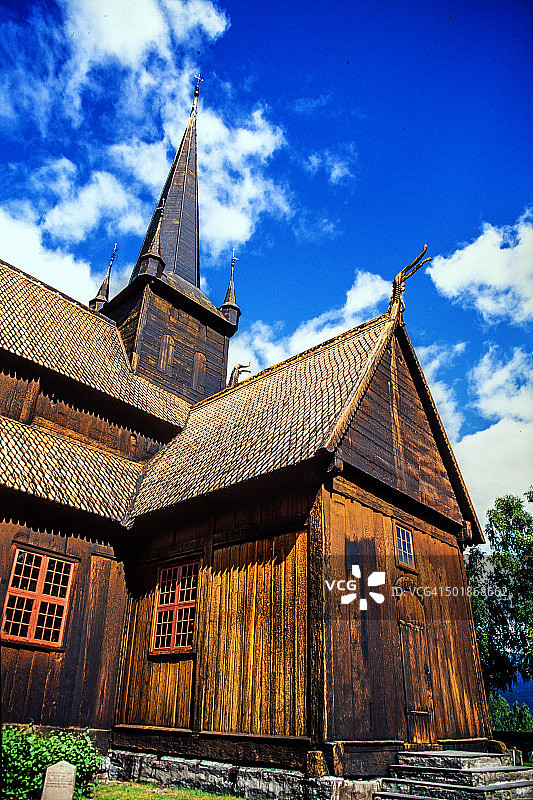 挪威利勒哈默尔的加尔莫木板教堂图片素材