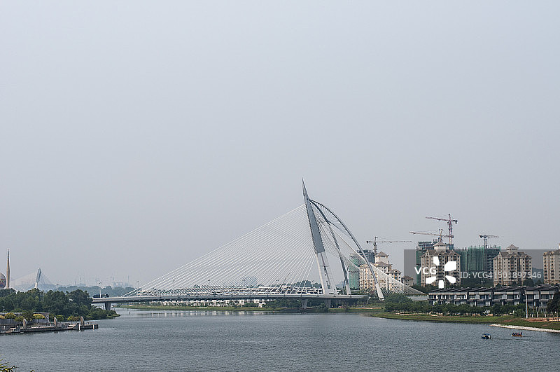 布特拉贾亚桥图片素材