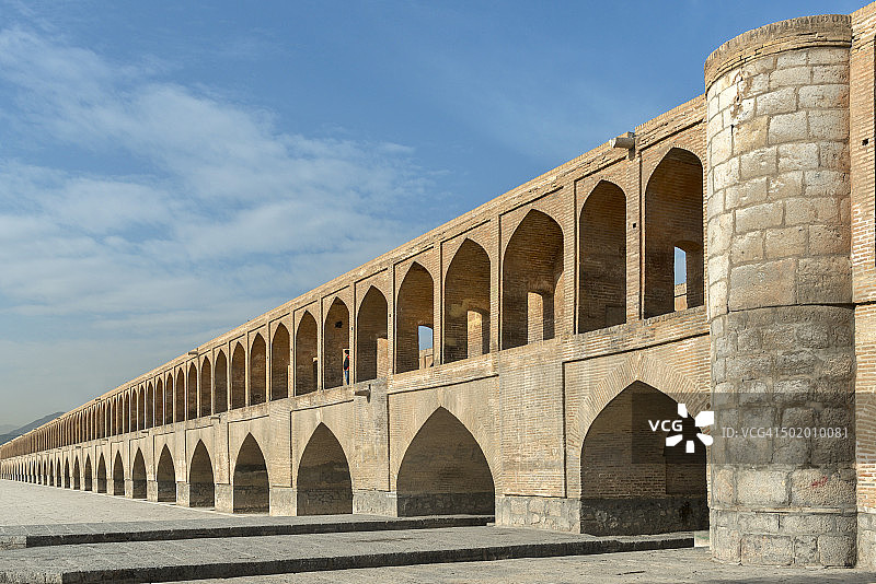 伊朗伊斯法罕三十三孔桥图片素材