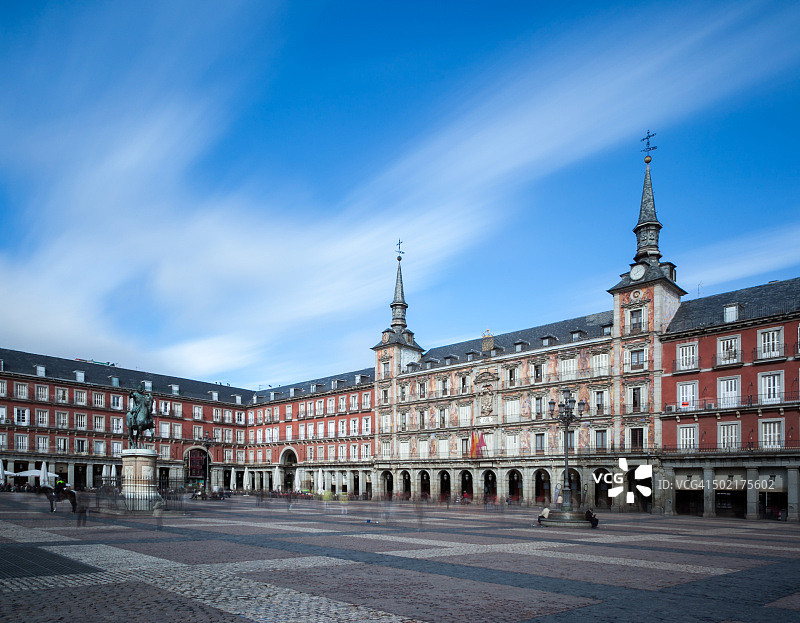 西班牙马德里马约尔广场长曝光图片素材