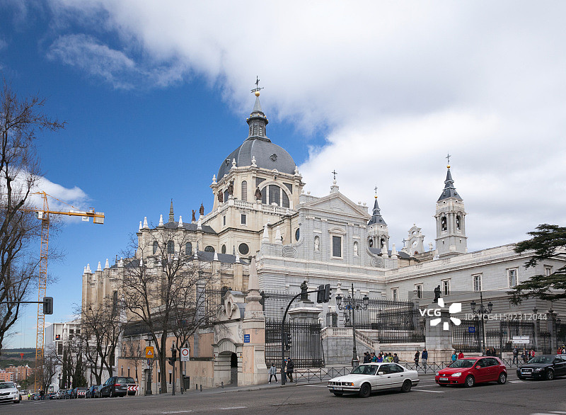 阿尔穆德纳主教座堂（西班牙马德里）图片素材