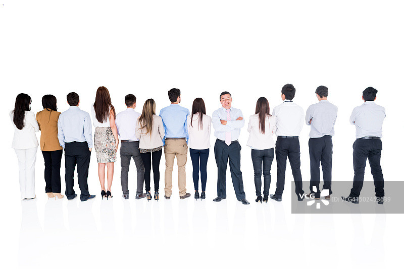 商务男士带领团队图片素材