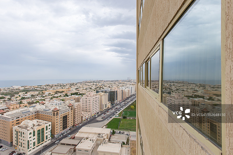 高层建筑上的沙迦城市景观图片素材