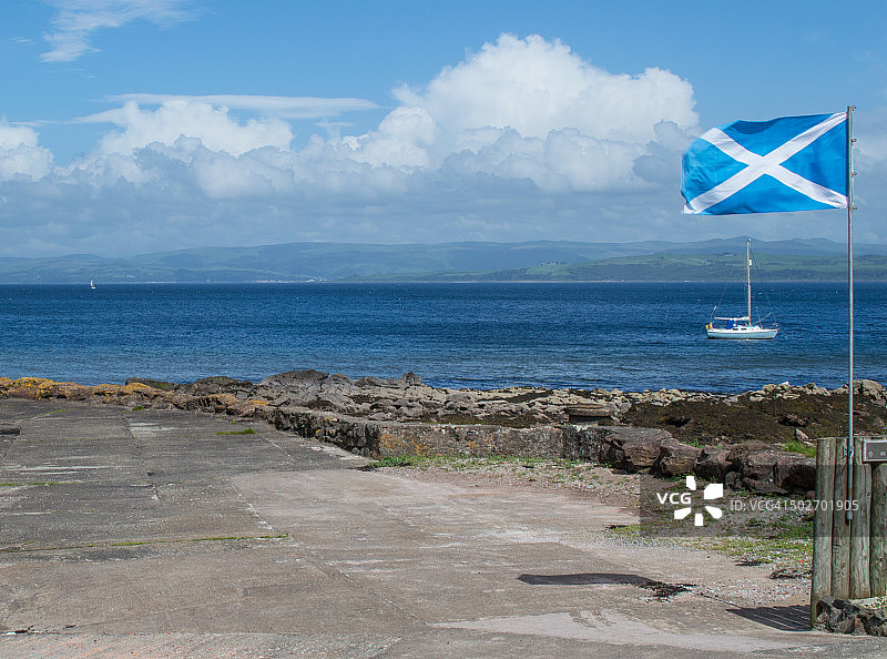 苏格兰旗帜，比特岛基尔哈坦湾图片素材