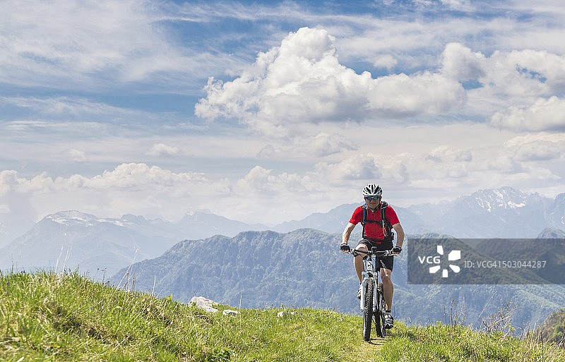 意大利弗留利山地自行车图片素材