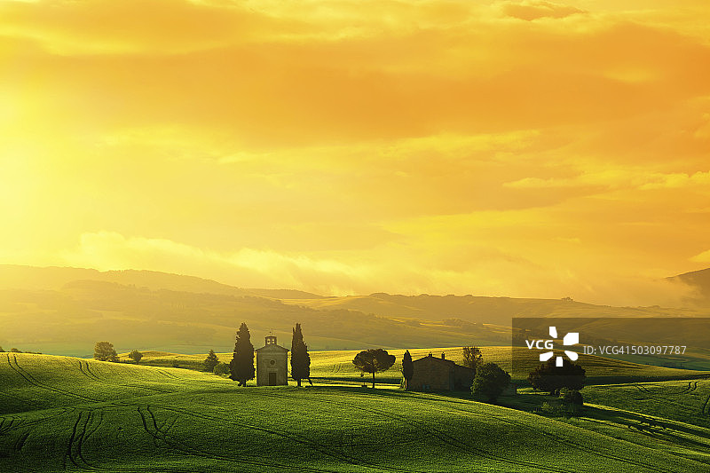 托斯卡纳的清晨图片素材