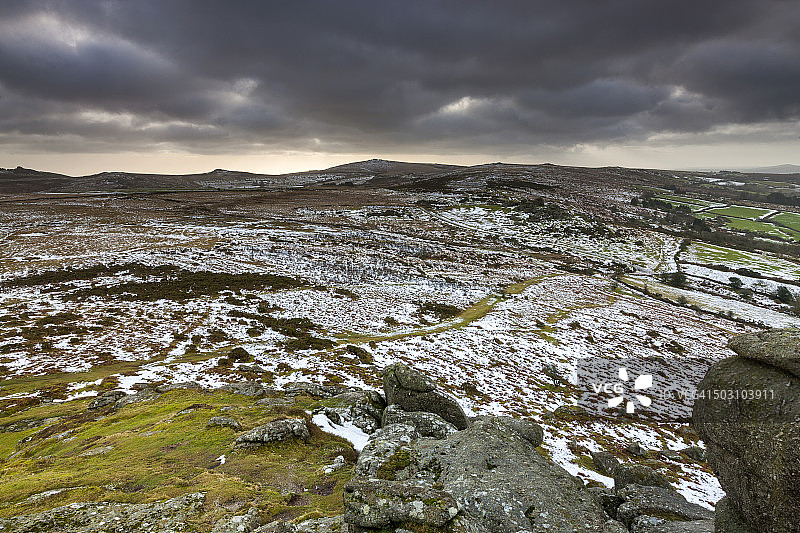 贝尔托尔远眺海托尔岩图片素材
