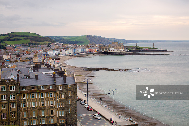 城镇与大海图片素材