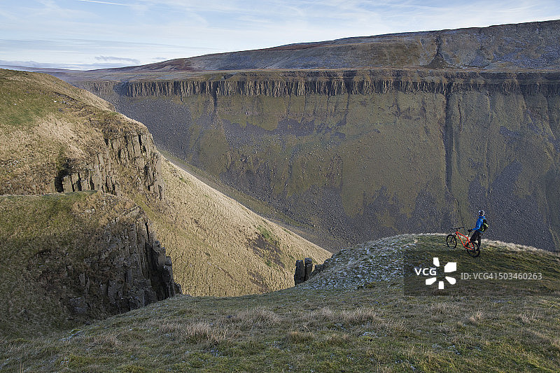 英格兰坎布里亚郡伊甸谷的High Cup Nick图片素材
