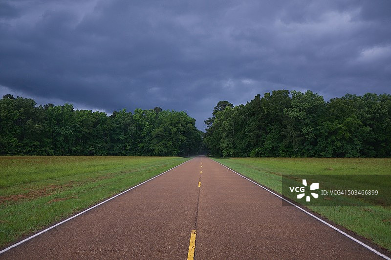 夏季风暴图片素材